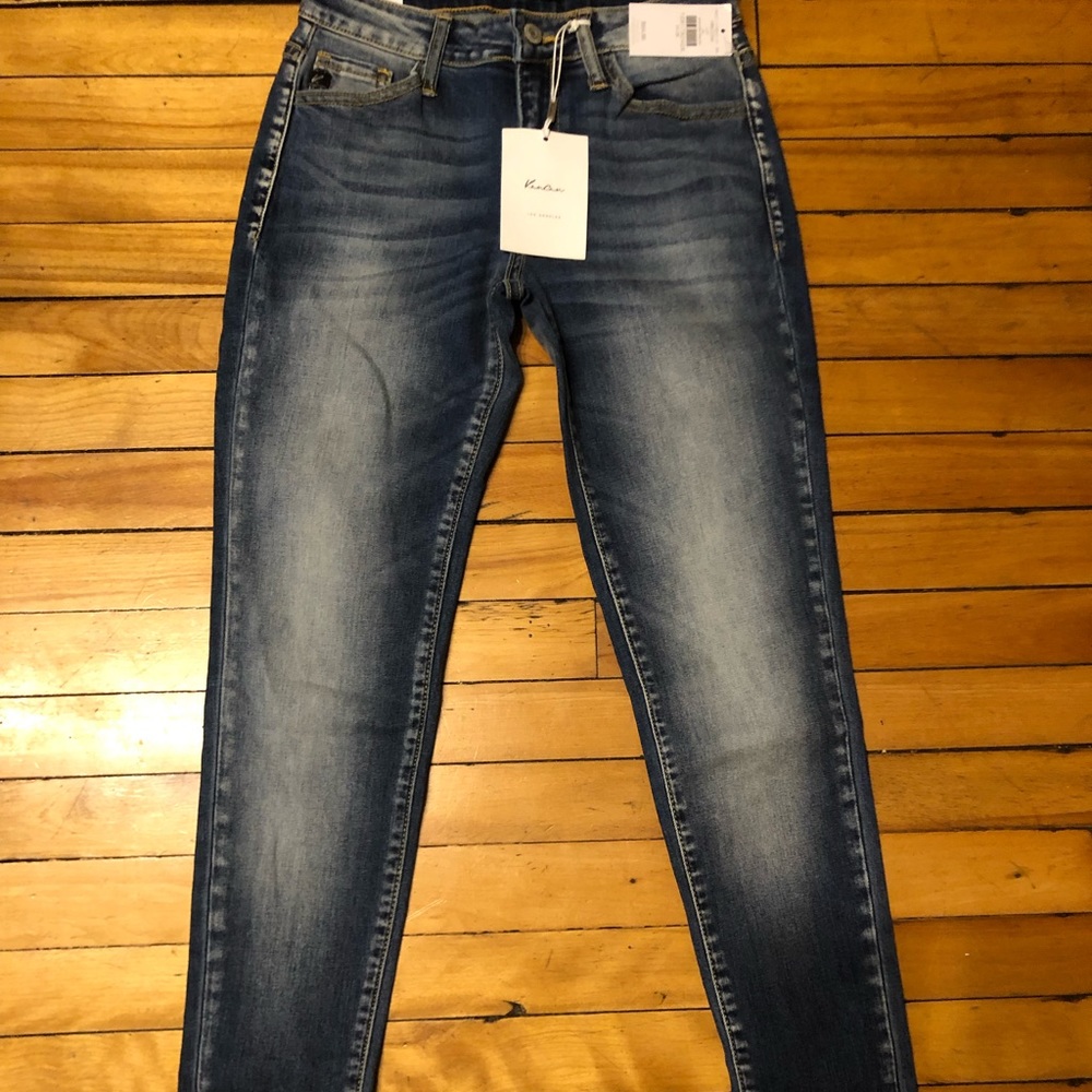 NWT Kancan Midrise skinny ankle jeans